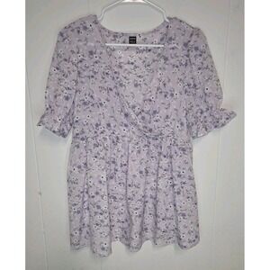 SHEIN Floral‎ Peplum Top Lavender Size L EUC 🌸 Cottagecore Boho